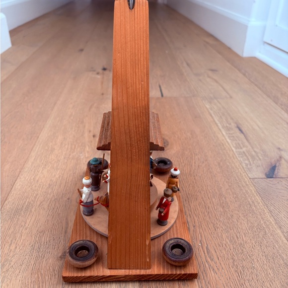 Vintage Pyramid Made in German Democratic Republic Wood Nativity Scene - Picture 12 of 13